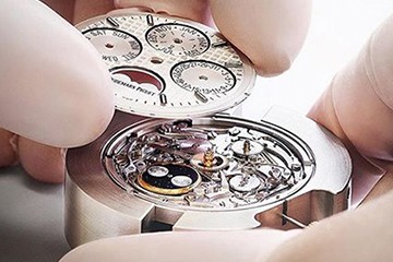 无锡欧米茄有水蒸气维修