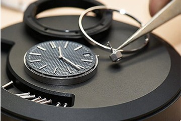 无锡欧米茄手表售后清洗保养